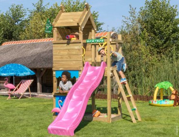 Jungle Gym Resort torony